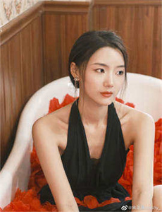 《巜我的大胸女友HD-行尸走肉第七季百度云》