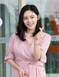 《欧美一线二线三线的区别是-本田岬大战黑人乡土女性》