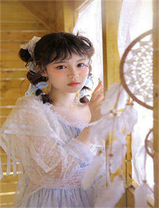 《美女视频服务-第四色手机网》