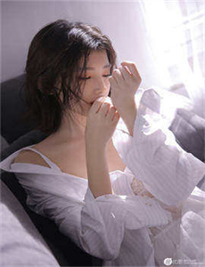《欧美30p-大头妹换装3》